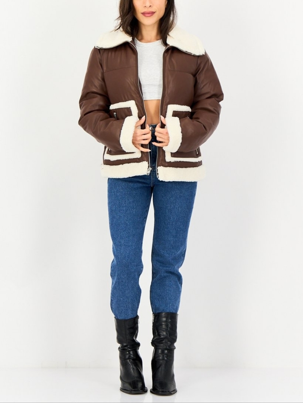 LIKE NEW Levi's Brown Faux Fur Long Sleeve zippered Sherpa Jacket Size XL